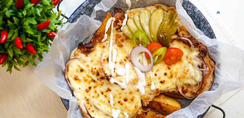 Kotlety mielone zapiekane w piekarniku z serem