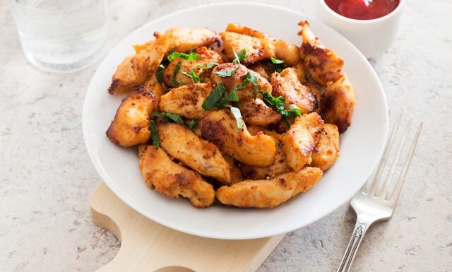 Co zrobić z pieczonym kurczakiem na drugi dzień? – kilka pomysłów