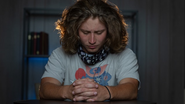 Modlitwa poranna – rozpocznij dzień w obecności Boga